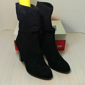 Style & Co black slouchy boots size 10.5M
